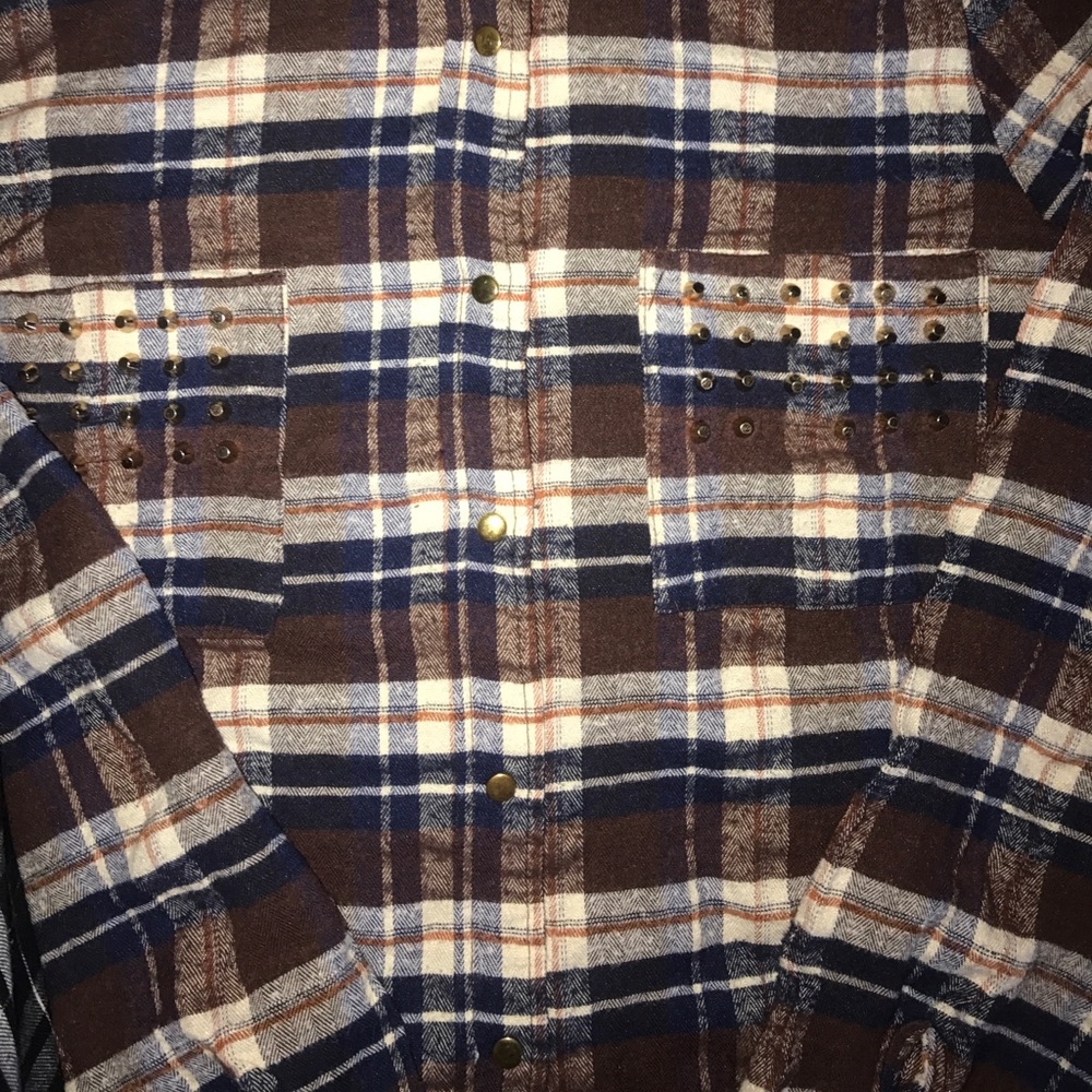 Flannel - Picture 4 of 4