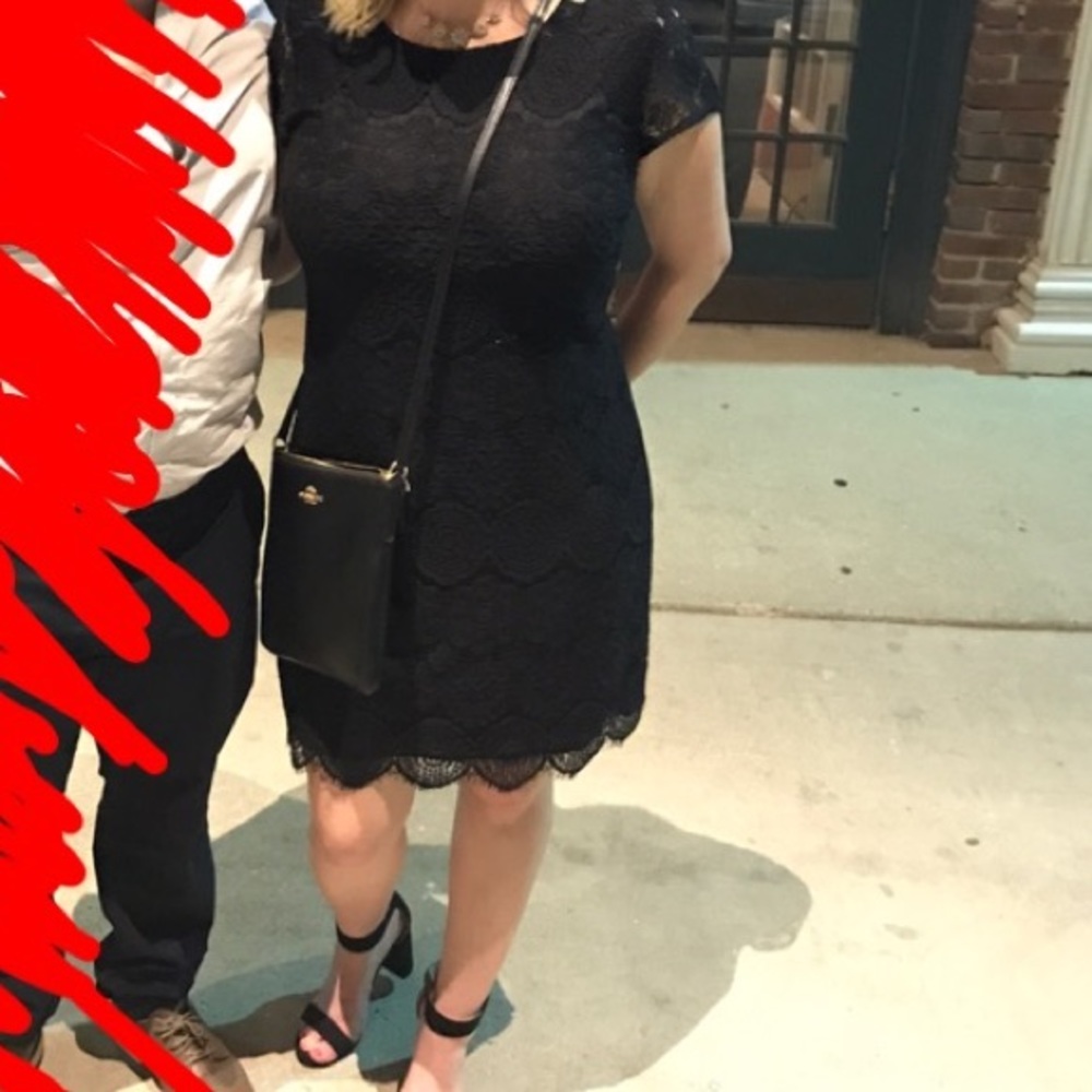 Laundry by Shelli Segal black dress