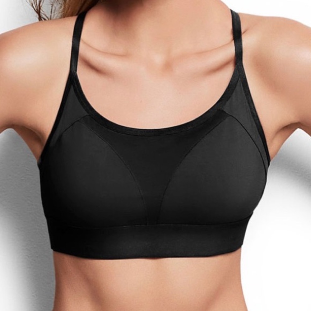 Victoria's Secret PINK Sport Bra size M