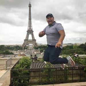 Meet your Posher, Alex