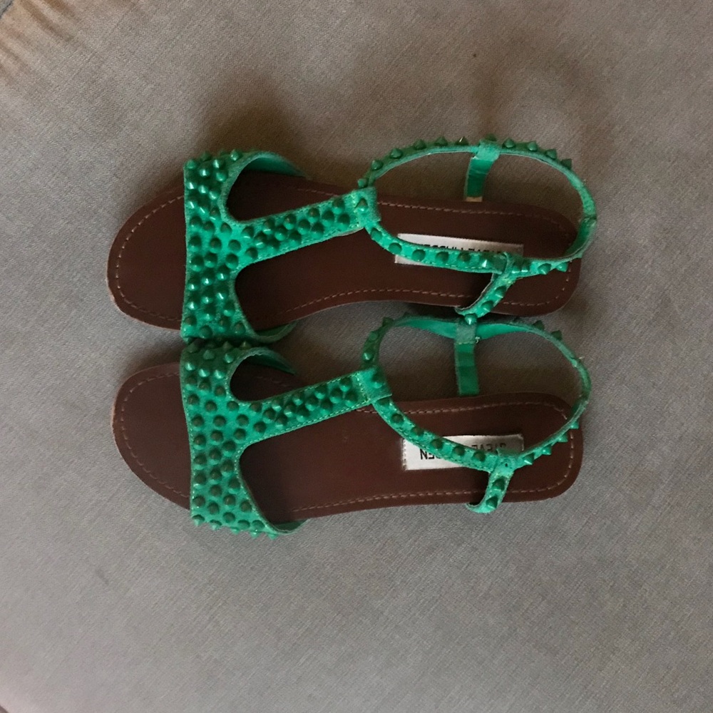 Steve Madden Nickiee T-Strap studded sandals