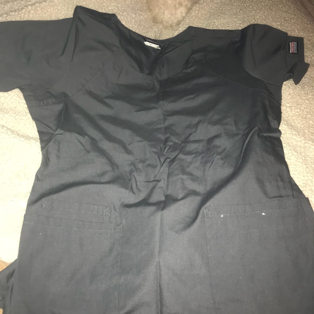 Cherokee Scrub Set