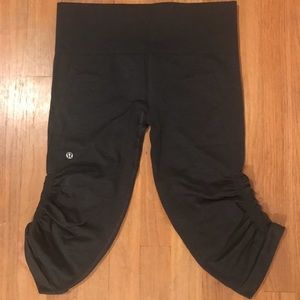 Lululemon In The Flow Crop