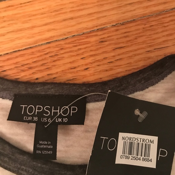 White shirt with grey detailing - Picture 2 of 2