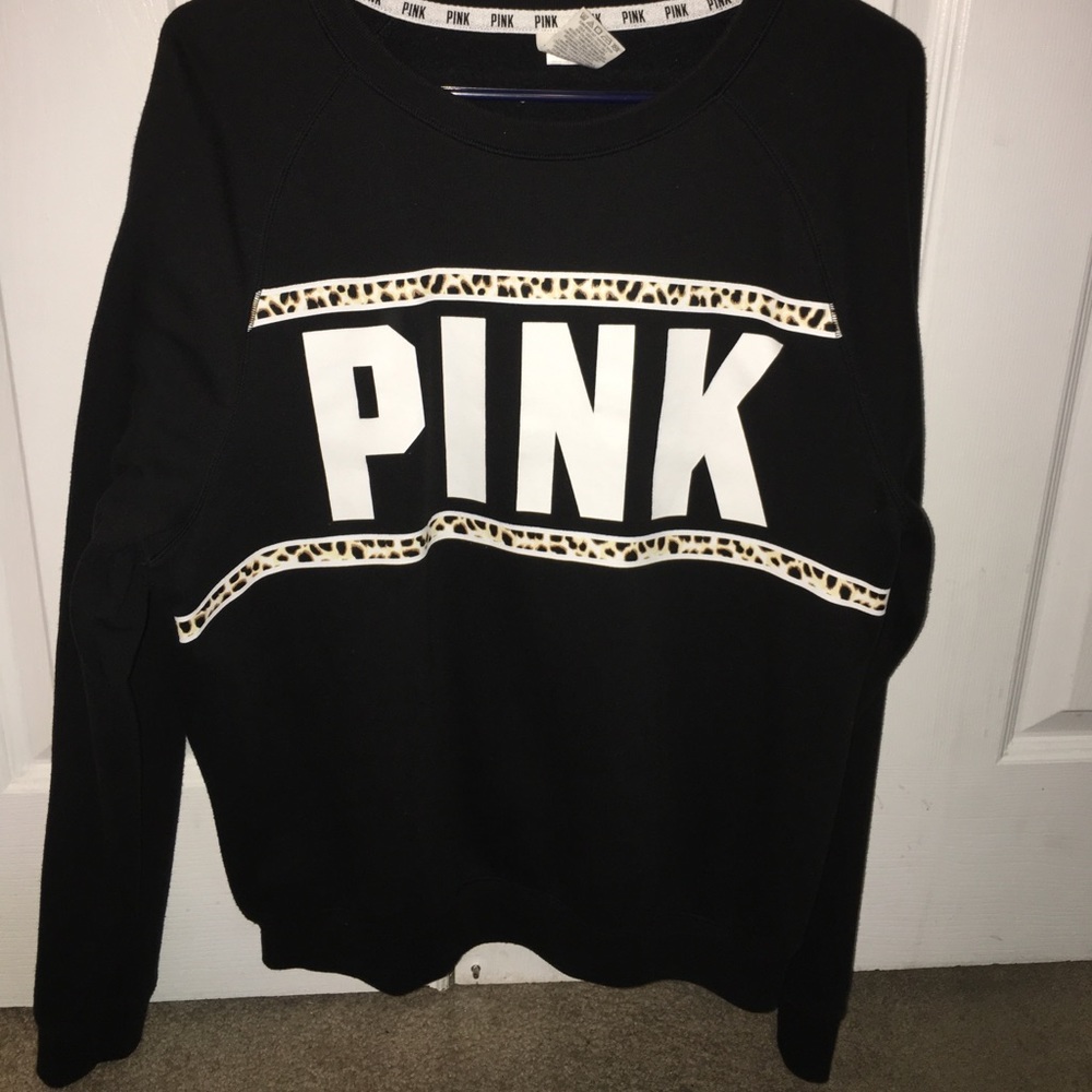 Crew neck