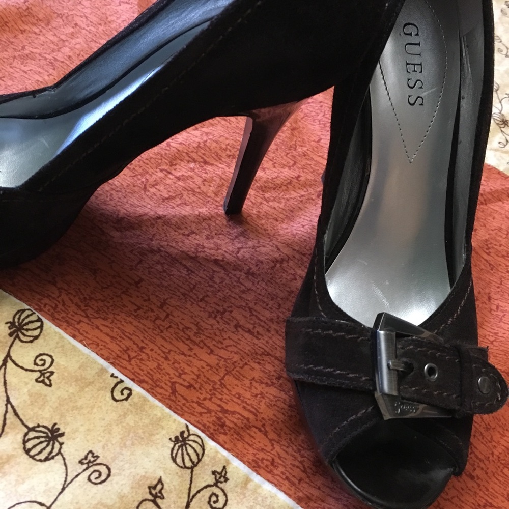 Guess brown suede heels! Barely worn!