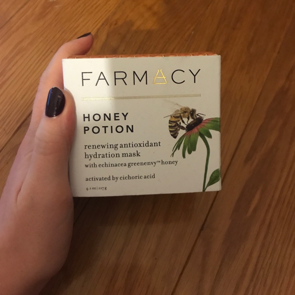 FARMACY NATURAL SKINCARE HONEY MASK