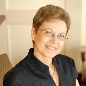 Meet your Posher, Michele