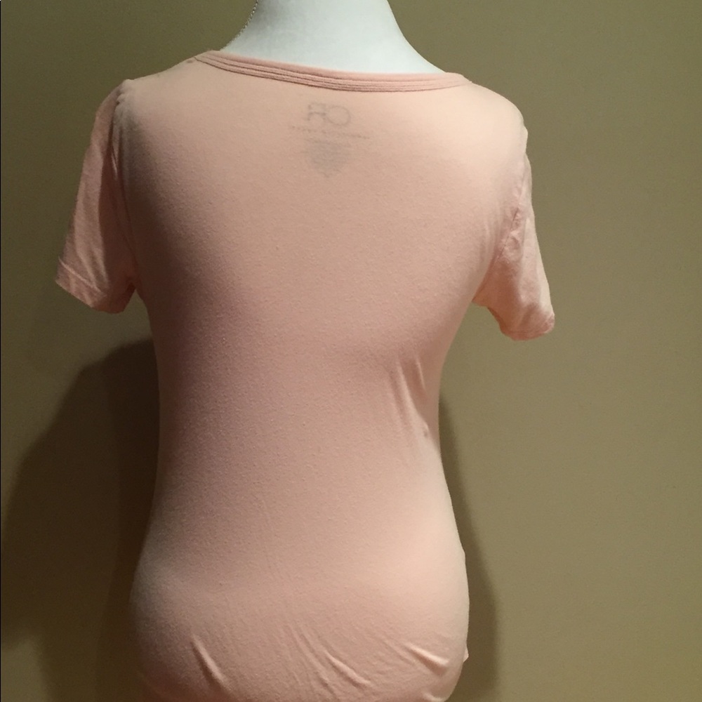 Basic pink tee - Picture 2 of 3