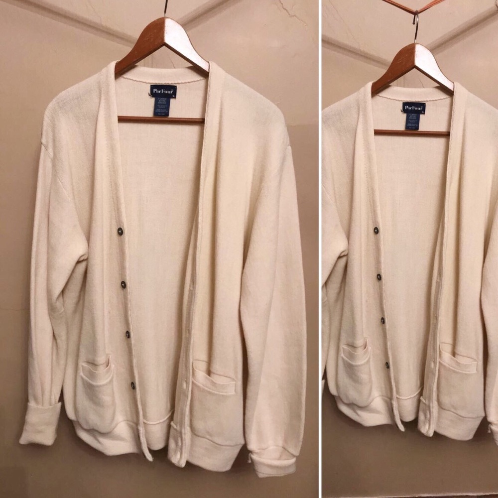 Vintage Oversized White/Off-White Cardigan Sweater