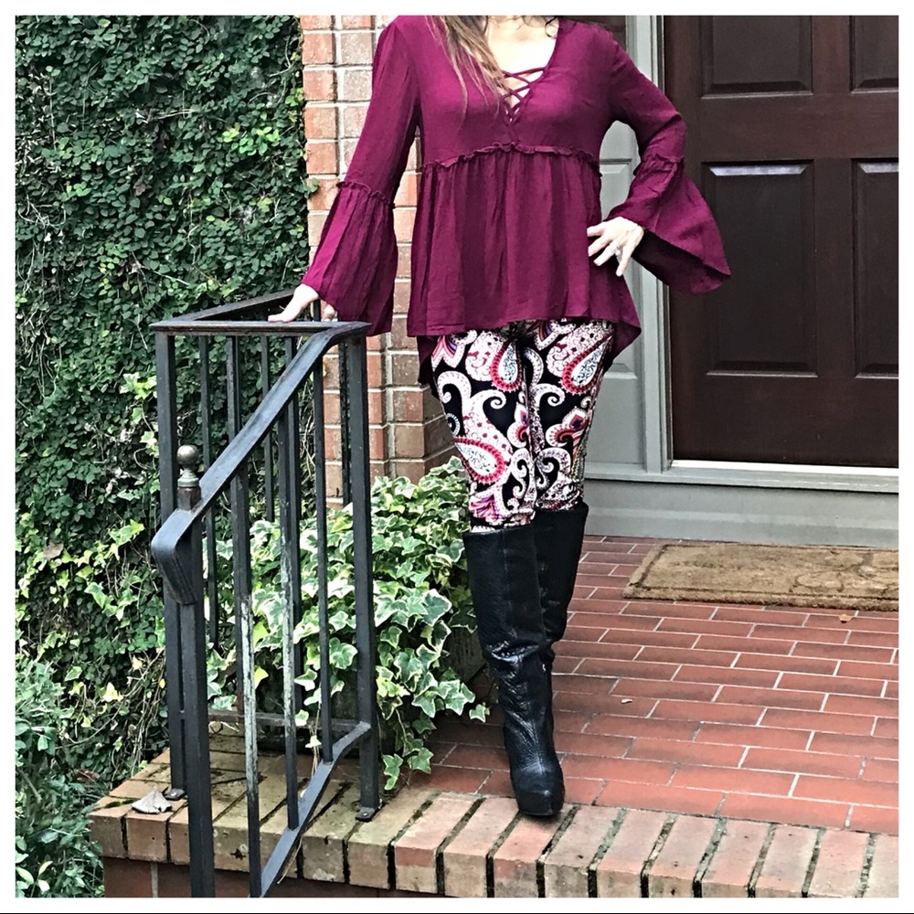 Bell sleeves cross cross front boho top - Picture 4 of 7