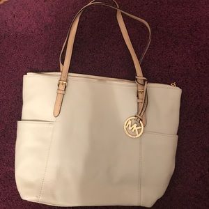 Michael Kors Tote