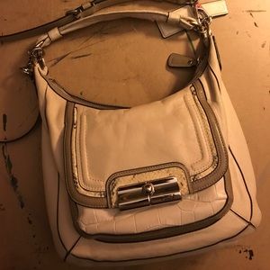 Coach Spectator Hobo