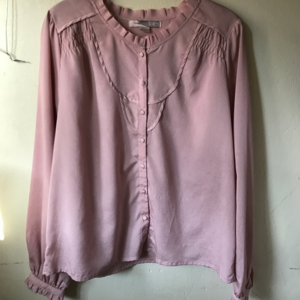 Forever 21 blush pink blouse
