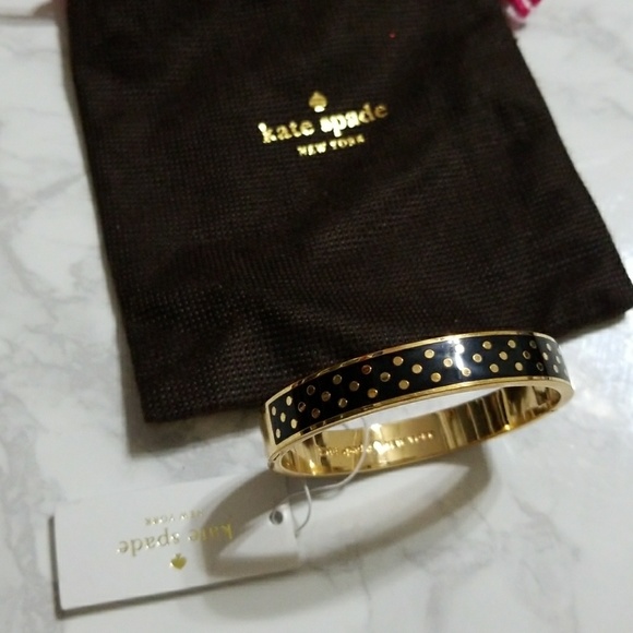 kate spade Jewelry - Kate Spade New York bangle