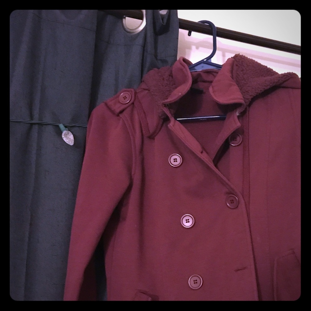 NWOT Stylish Nollie Sweater!