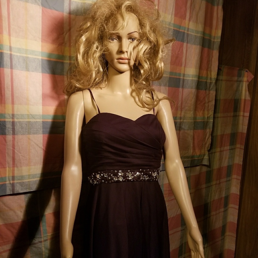 19# Formal or party dress
