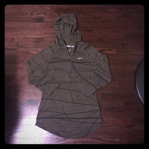 Nike dri fit running top