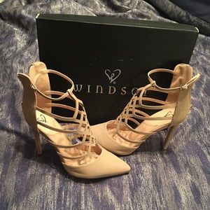 Nude high heel
