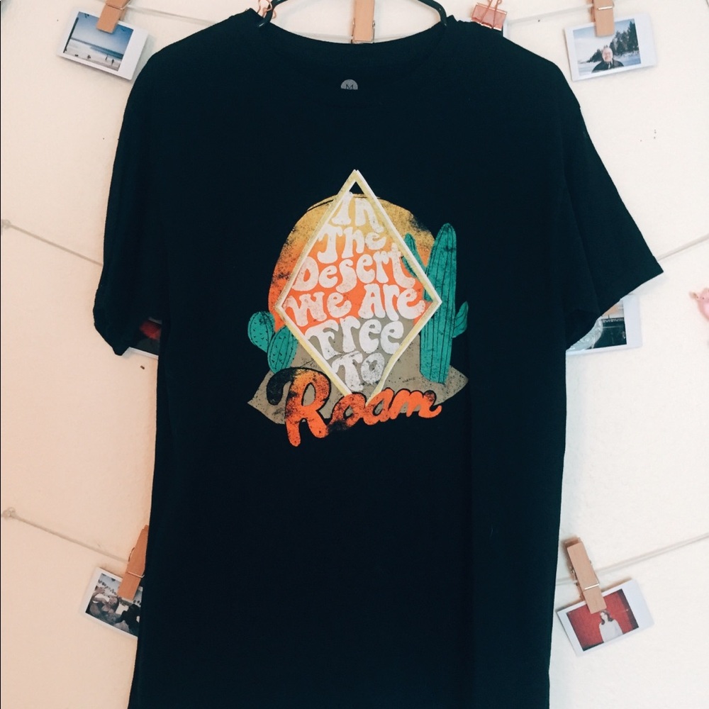 Mens Desert Graphic Tee