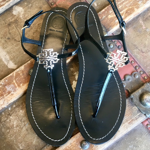 Tory Burch Shoes - 🍷💀SOLD🍷💀 Tory Burch Melinda Flat Thong Sandals