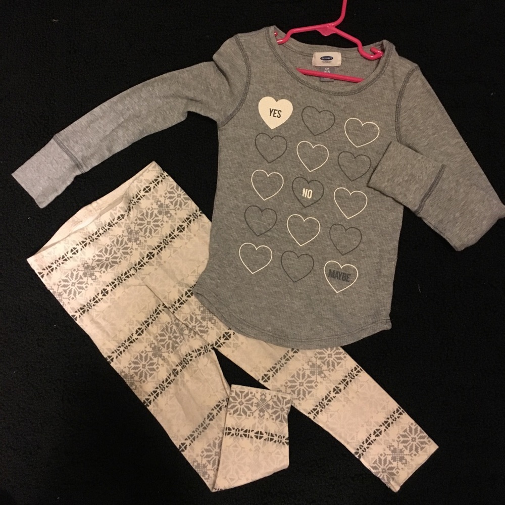 Girls size 6-7 2pc set