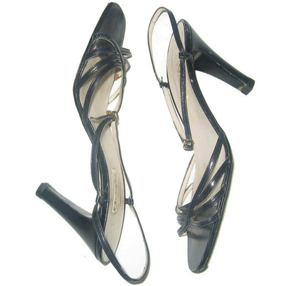 SOLD VTG GUCCI Auth Strappy Leather Hi Heel Shoes - Picture 2 of 4