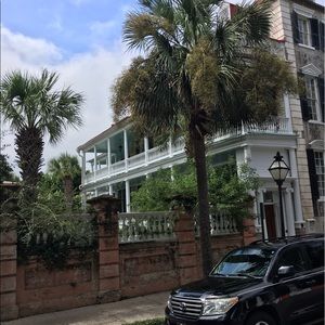 Meet your Posher, Jen