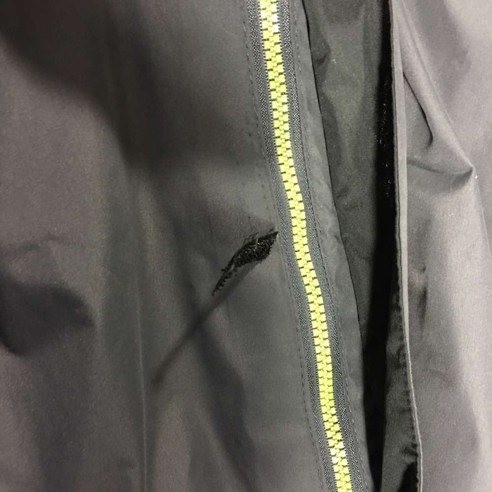 Mens Regatta Jacket Size 32 Gray Hooded Waterproof View 3