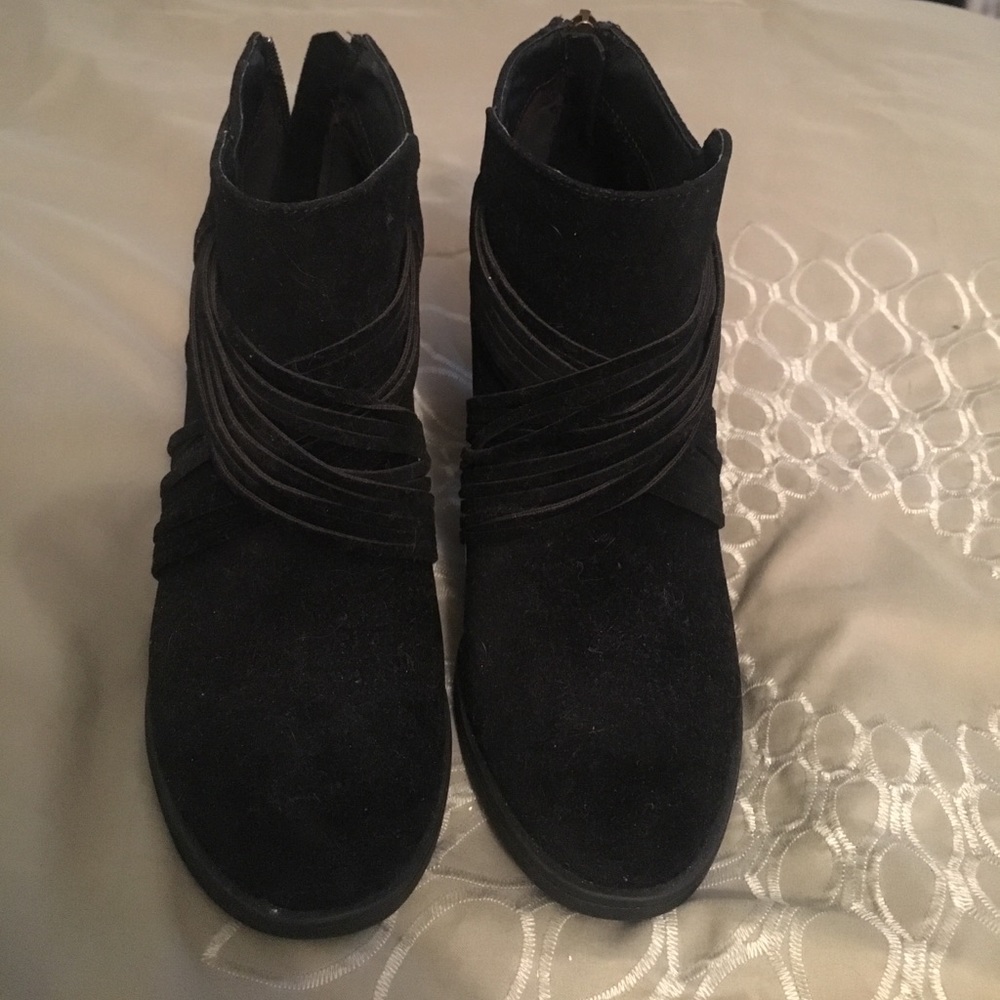 Booties - Picture 2 of 4