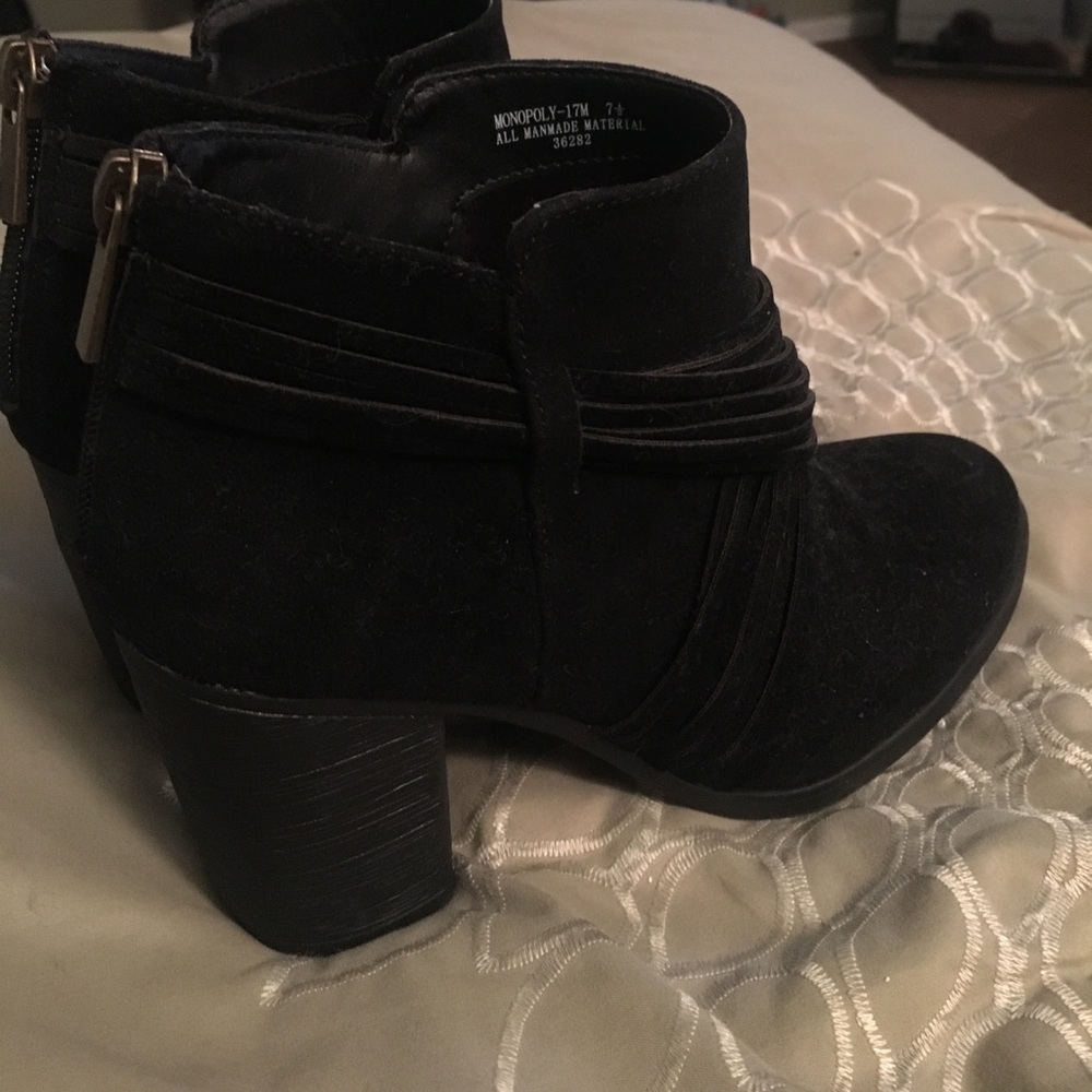 Booties - Picture 4 of 4