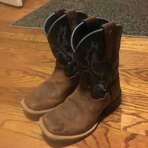 Little boys size 10 ariat square toe boots