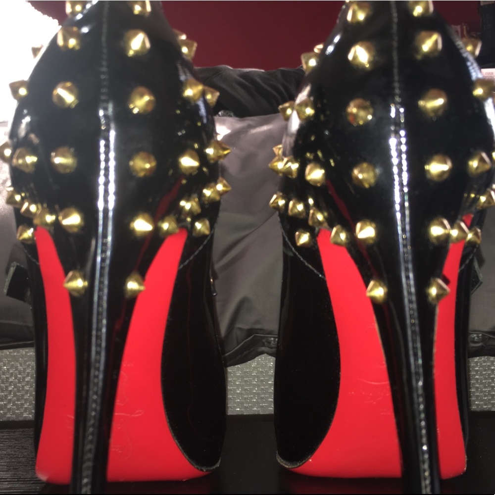 ♥️Authentic Christian Louboutin♥️