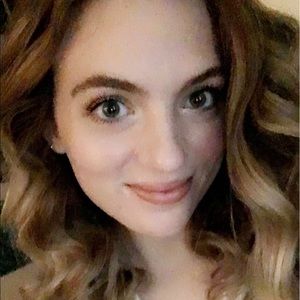 Meet your Posher, Taryn