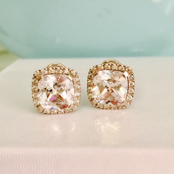 SoldoutCuratedLuxury - Picture 2 of 8