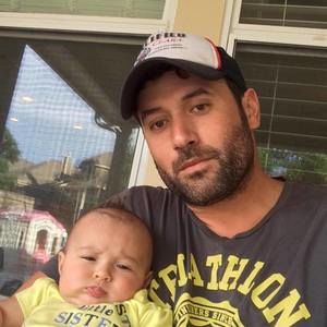 Meet your Posher, Clint