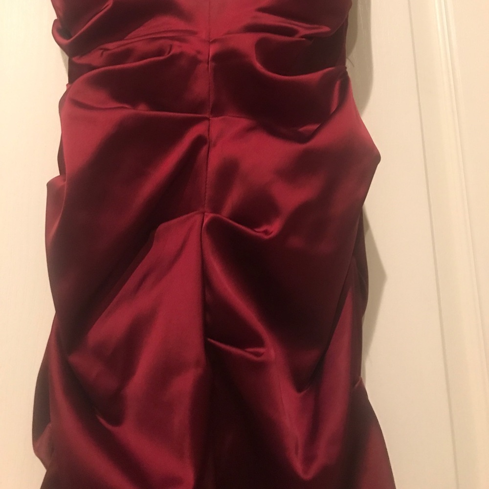 Xscape Dress - Picture 3 of 3