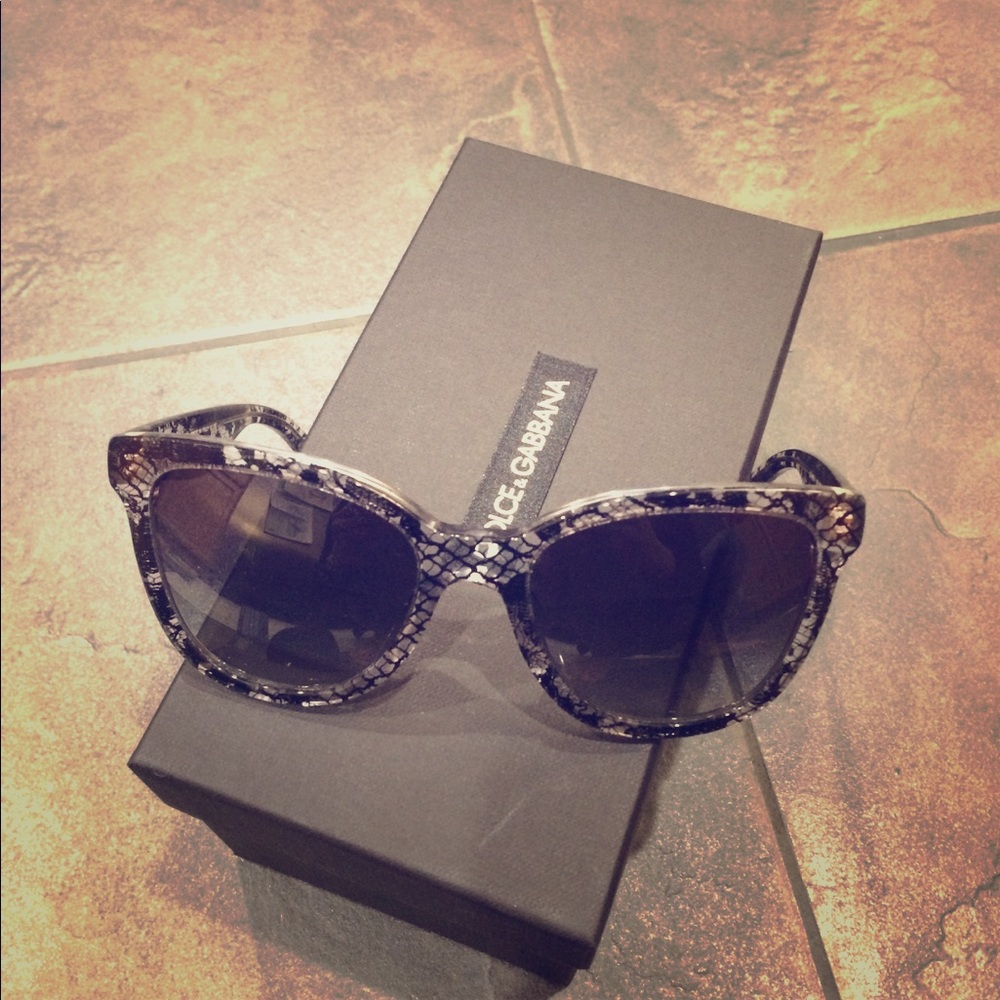 Women's lace retro sunglasses