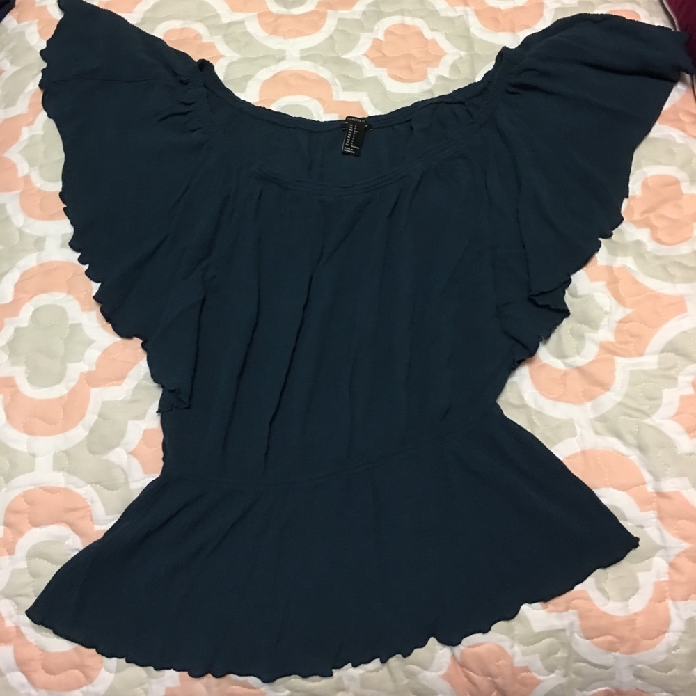 Frilly summer shirt