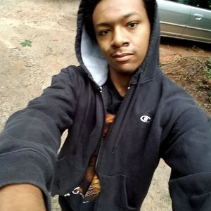 Meet your Posher, Ethan