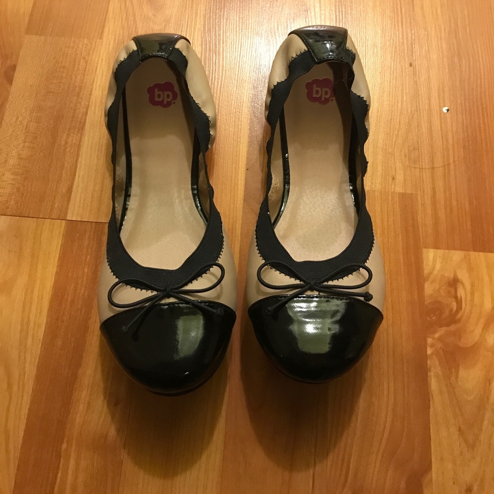 NWOT flats
