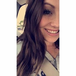 Meet your Posher, Leigh