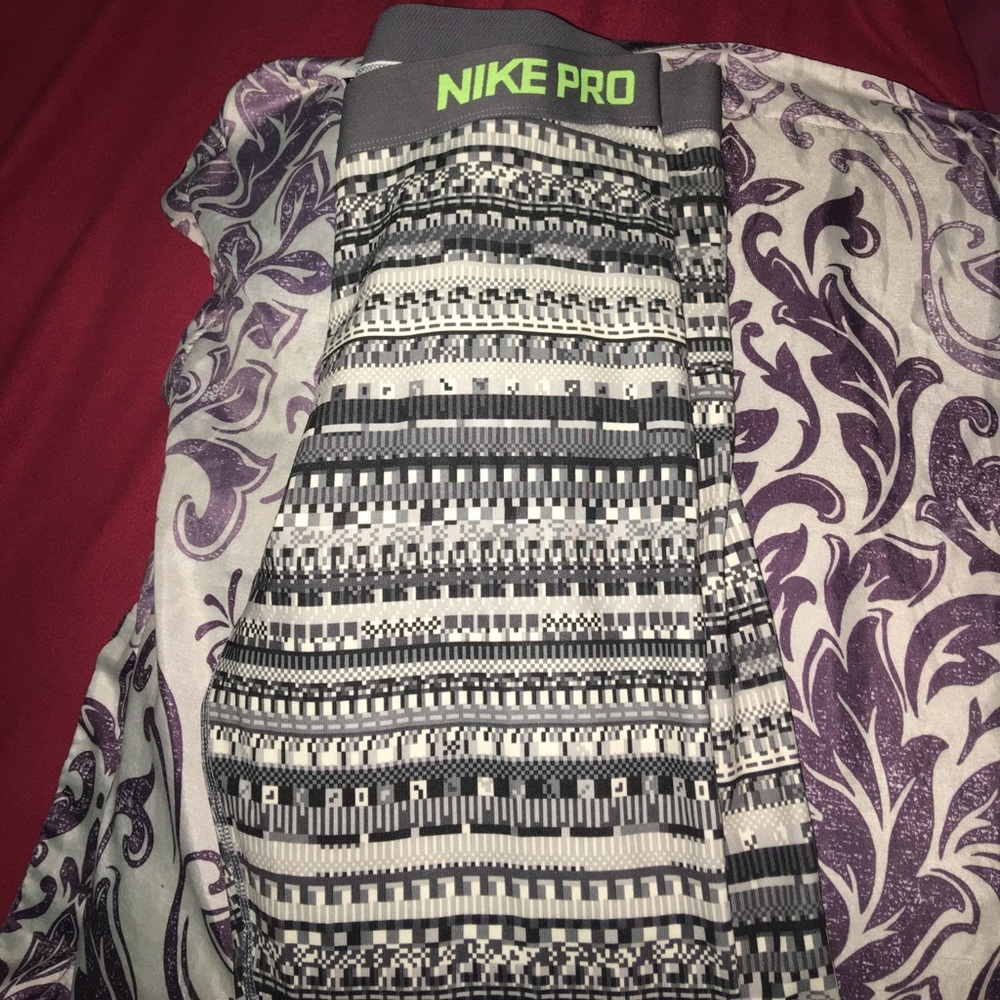 Nike pro leggings never worn