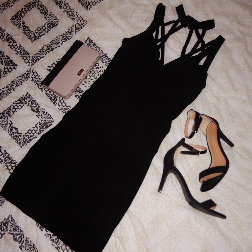 ❌SOLD ON MERCARI❌🐾🐾 LITTLE BLACK SEXY DRESS 🐾