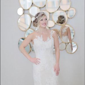 Meet your Posher, Caroline