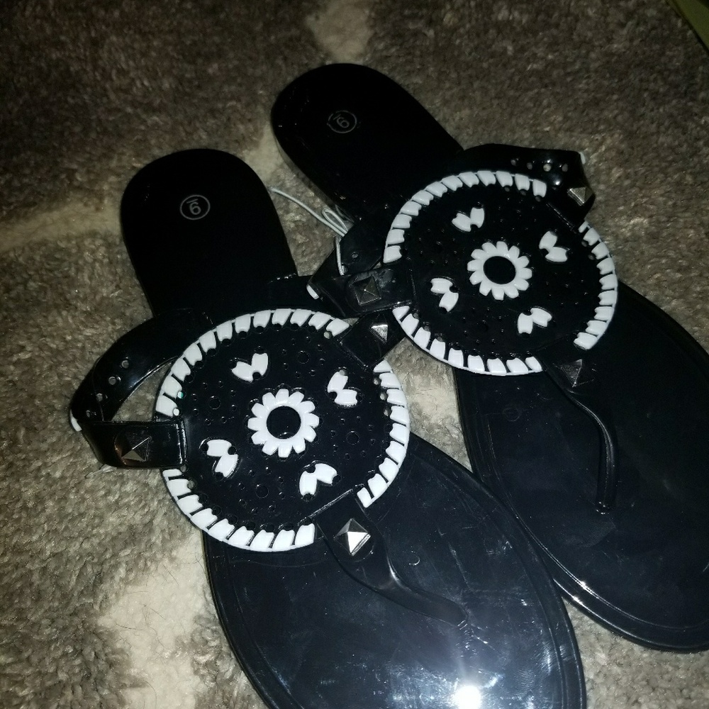 Womens fashion sandals