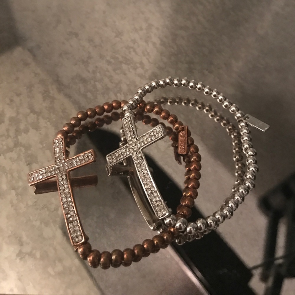 Derng cross bracelets