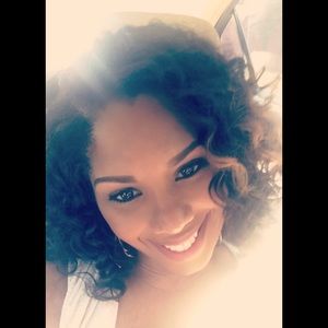 Meet your Posher, Faith