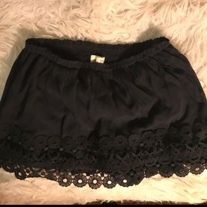 Hollister flowy tube top