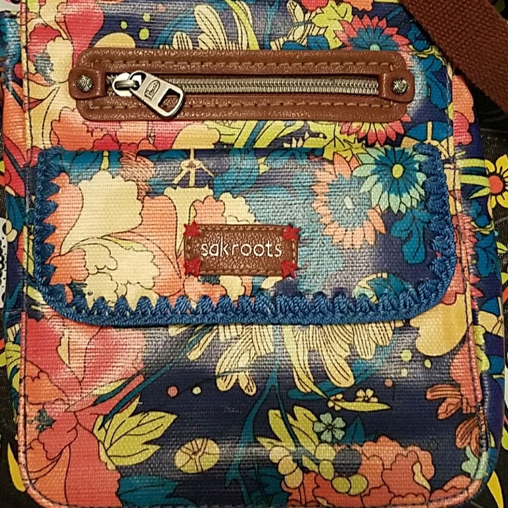 SakRoots Purse